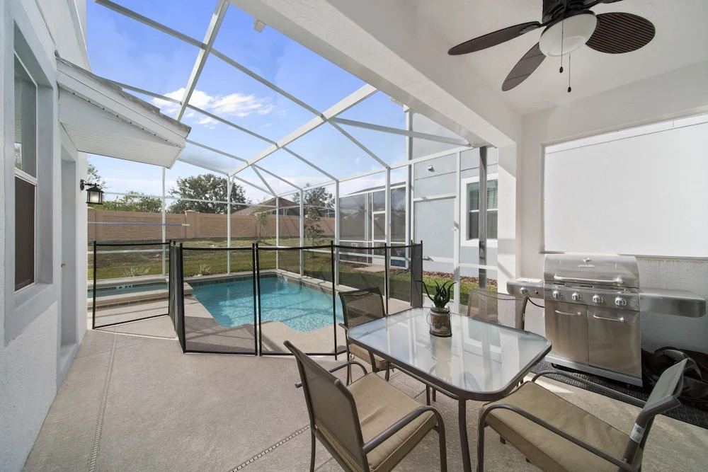 Lovely Vacation Home with Pool CG1646