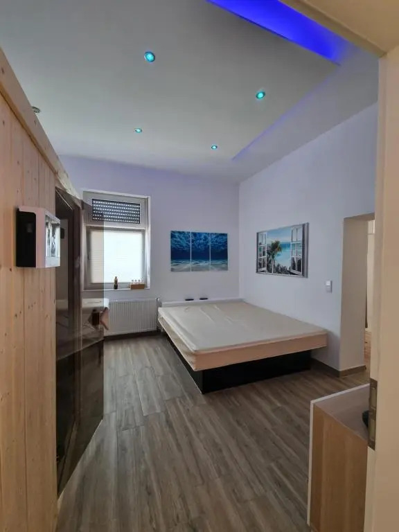 Apartment mit Whirlpool, Wasserbett & Sauna