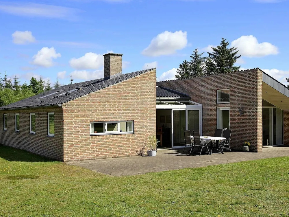Cozy Holiday Home in Norre Nebel With Private Whirlpool