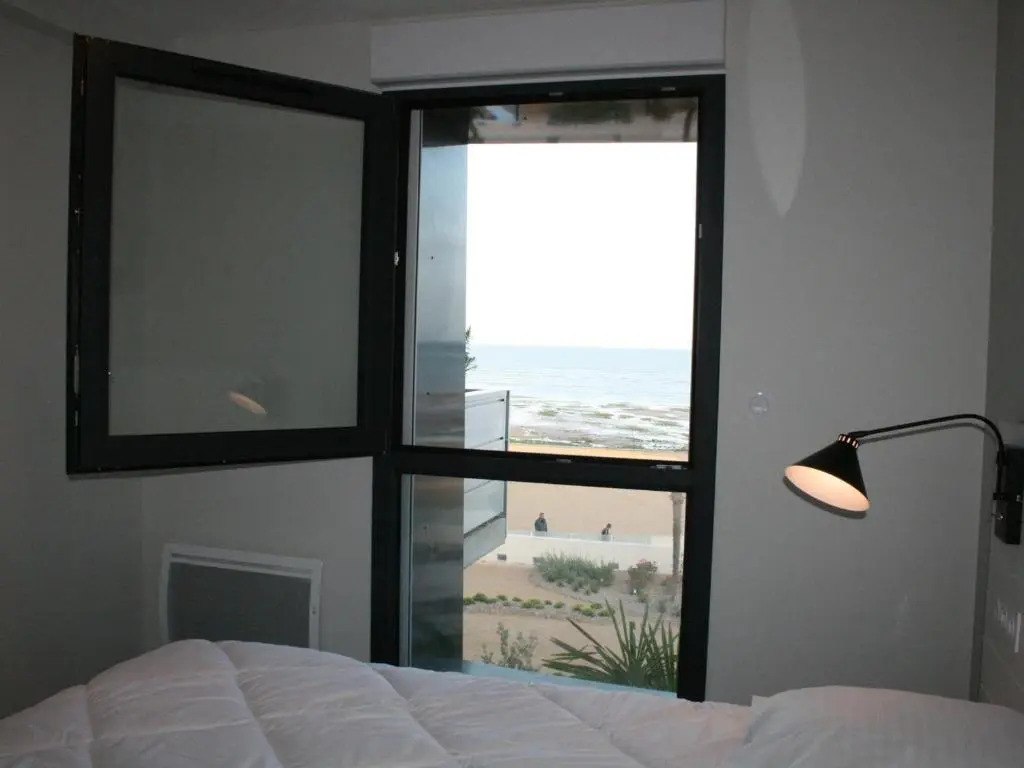 Appartement La Tranche-sur-Mer, 3 pièces, 6 personnes - FR-1-22-290