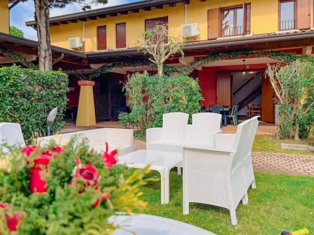 Terraced Home With Kids Playground