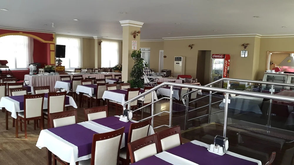 AKÇAY LEMAN OTEL