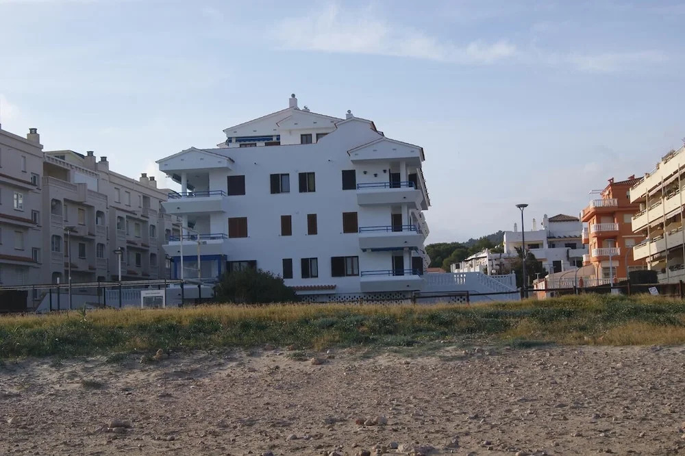 Marineu Primera Linea Playa Cargador 4/6 planta baja