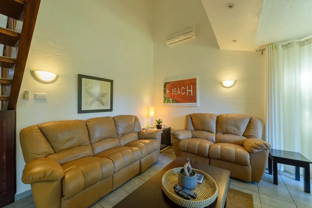 San Lameer Villa Rentals 2842