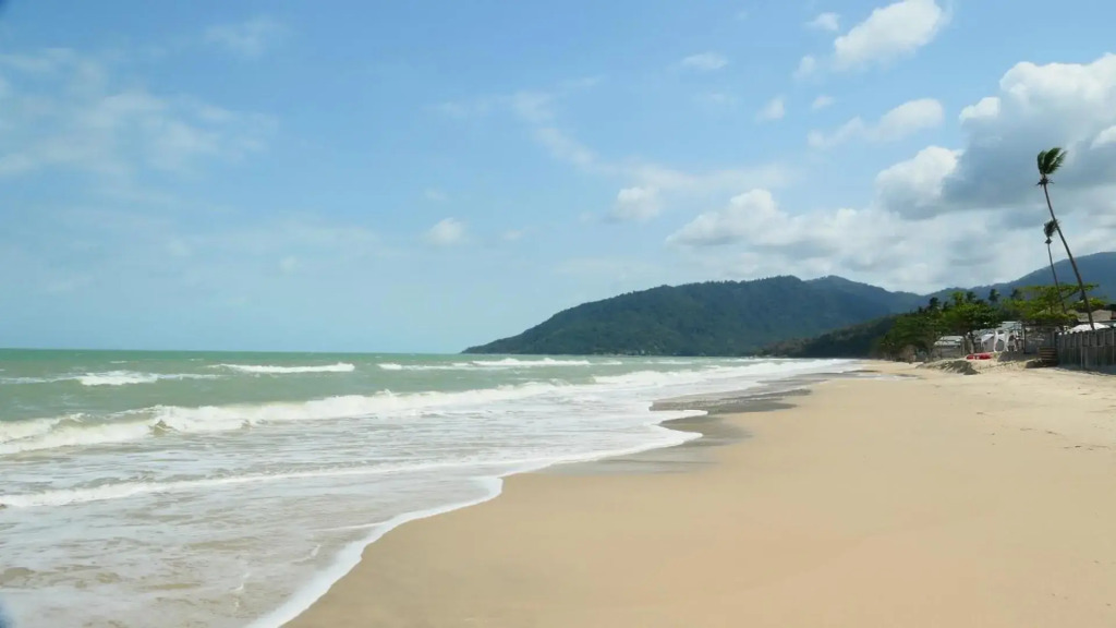 Khanom Beachfront Apartment 1
