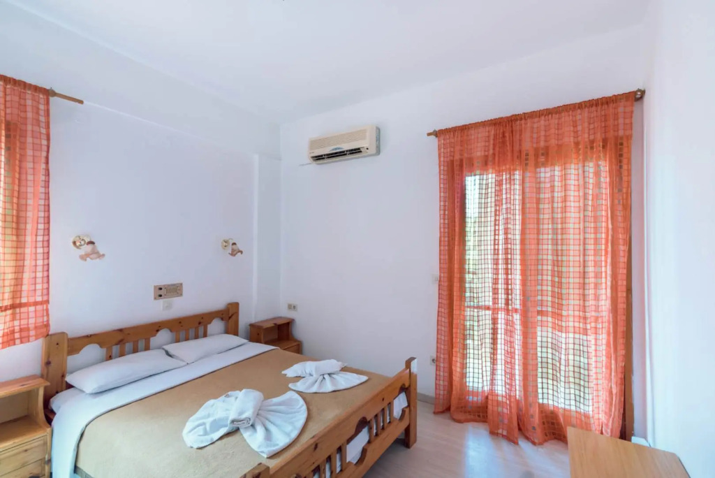 Eva Marina Hotel