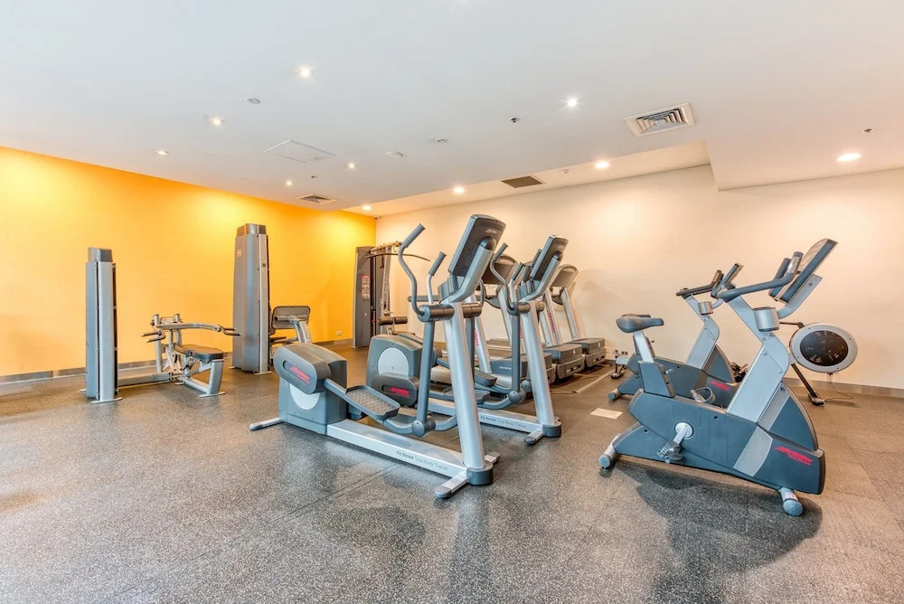 Fitzroy lifestyle 1 bed with pool, spa, sauna & gym