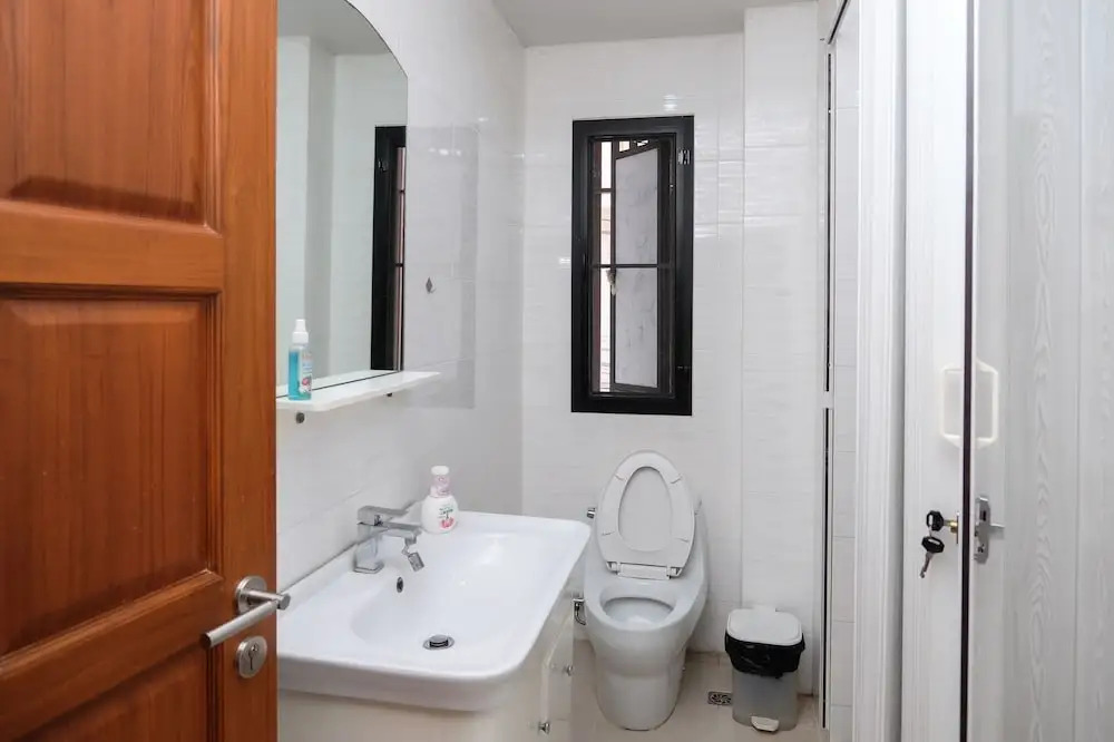 Delta 9 Hostel