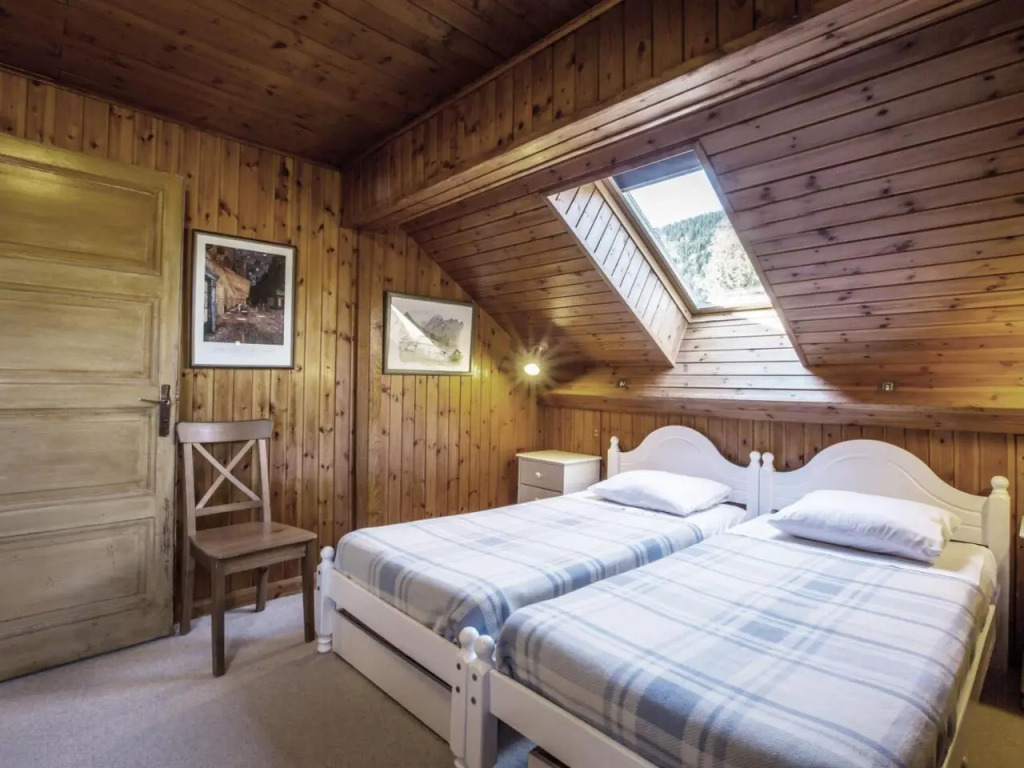 Chalet La Clusaz, 5 pièces, 8 personnes - FR-1-304-108