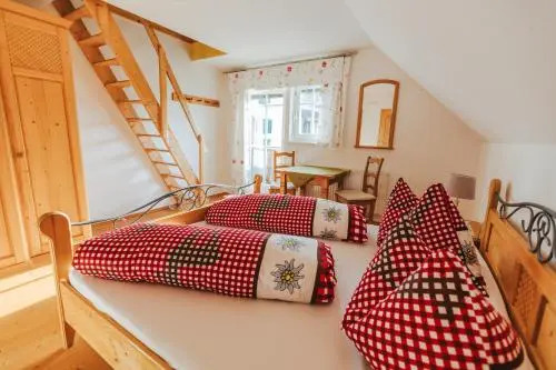 Gästezimmer & Buschenschank mit Weingut Hack-Gebell