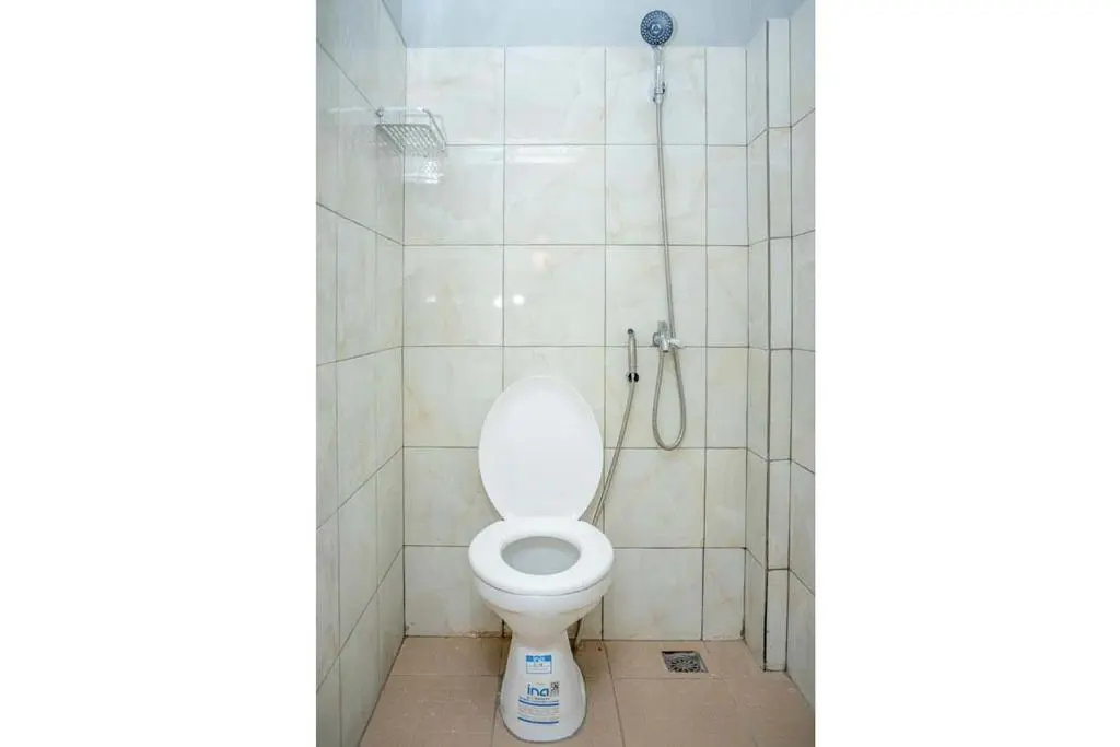 Amor Homestay near Eltari International Airport Mitra RedDoorz