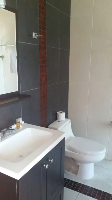 Hotel y Suites Los Encantos