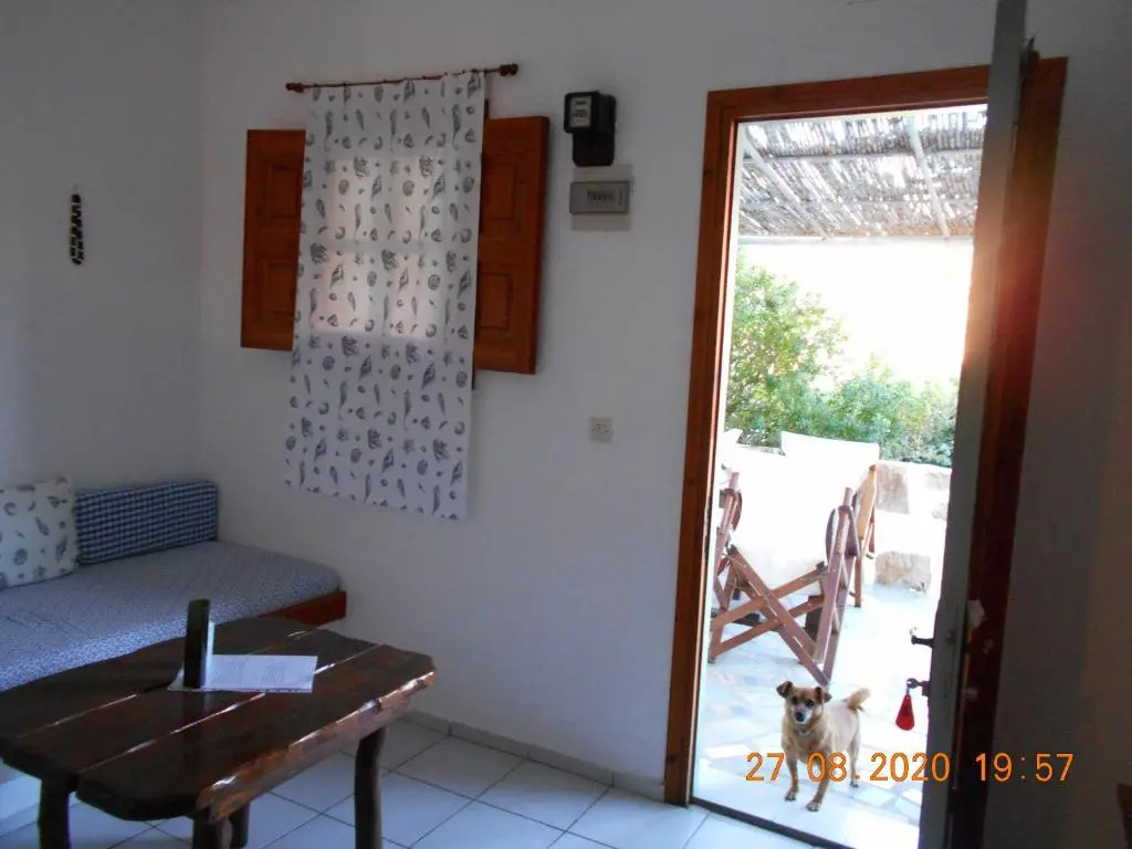 PATMOS Mathios Studios- apartments