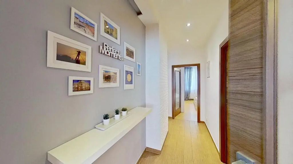 2 separate BD apt very close to the city centre