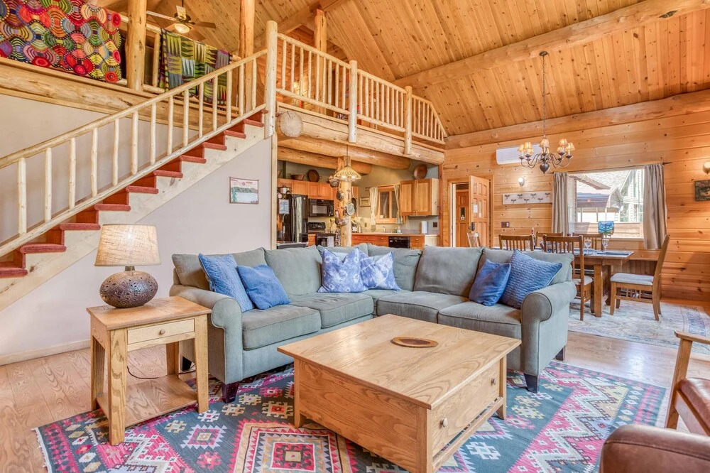 The Stellar Cabins