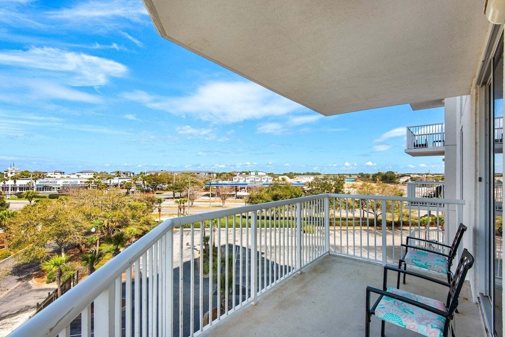 Terrace At Pelican Beach 401 3 Bedroom Home