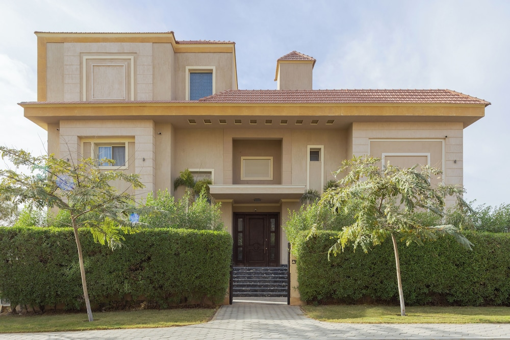 ALSAWAH Majestic 6BR Residence & Oasis