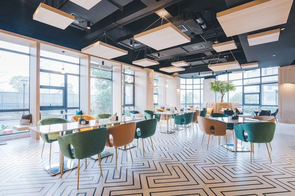 Atour Hotel Guiyang Century City Shopping Center