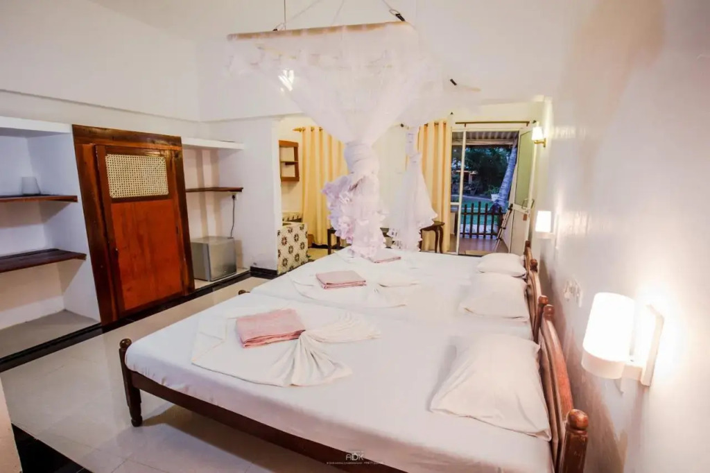 Sea View Hotel 02 By OYO Rooms