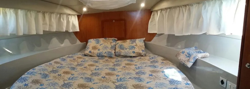 Yacht Suite Cala Galera