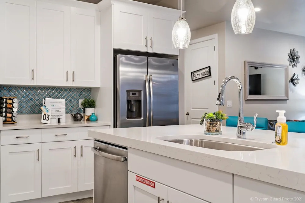 Luxurious Southern Utah Villa by Redawning