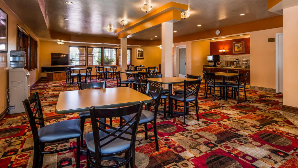 Best Western Moreno Hotel & Suites