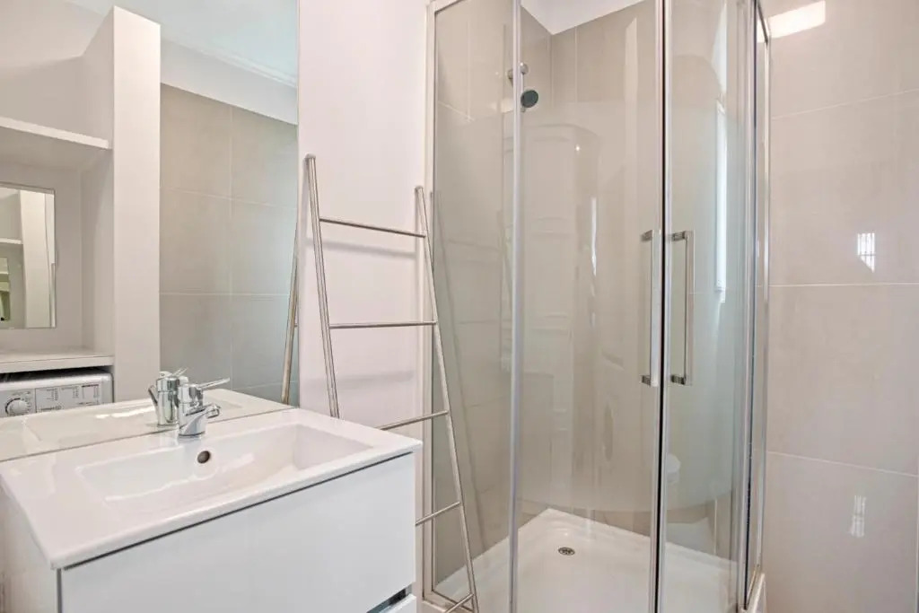 Bmyguest - Ambassador Boutique Apartment II