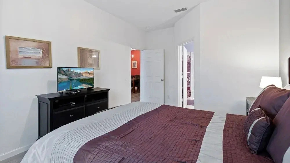 Windsor Palms Resort 4 Bedroom Home with Game Room 4 Home