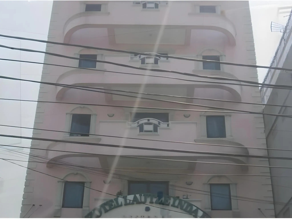 Hotel Lautze Indah