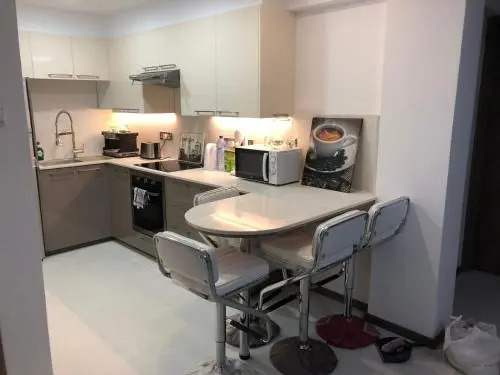 Luxury 2 Bed Apartment Next To the Beach
