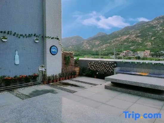 Xibian Hotel (Tai Shan Na Qin Peninsula Scenic Area Weijiaowan Branch)