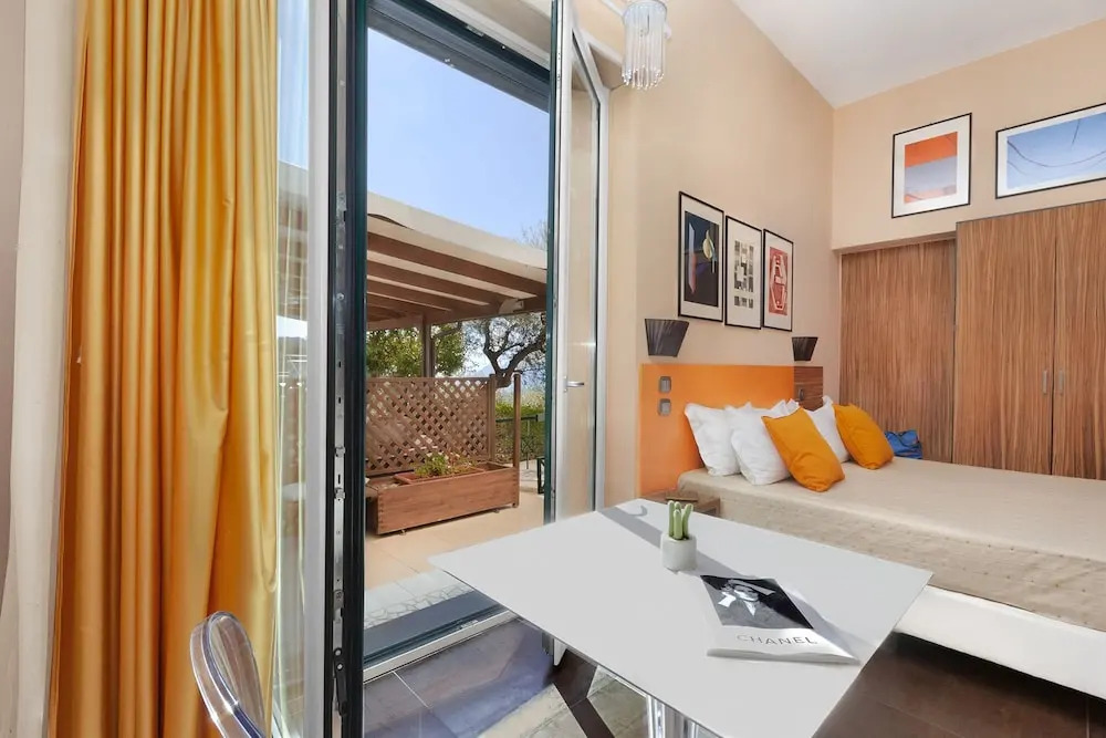 AMORE RENTALS - Villa Elia