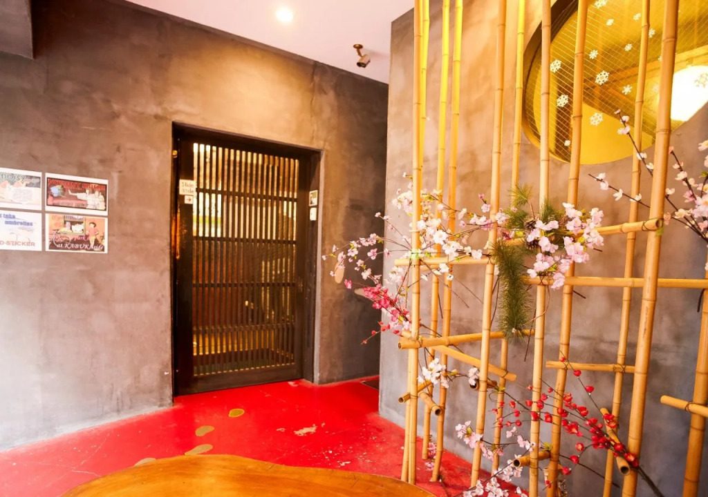 Khaosan Tokyo Kabuki