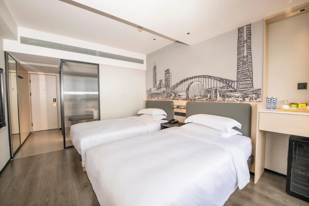 Guangdong Hotel