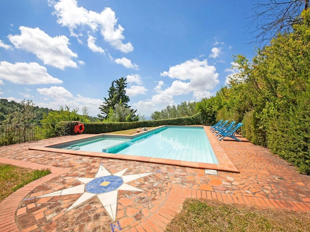 Spacious Holiday Home in Lamporecchio With Pool