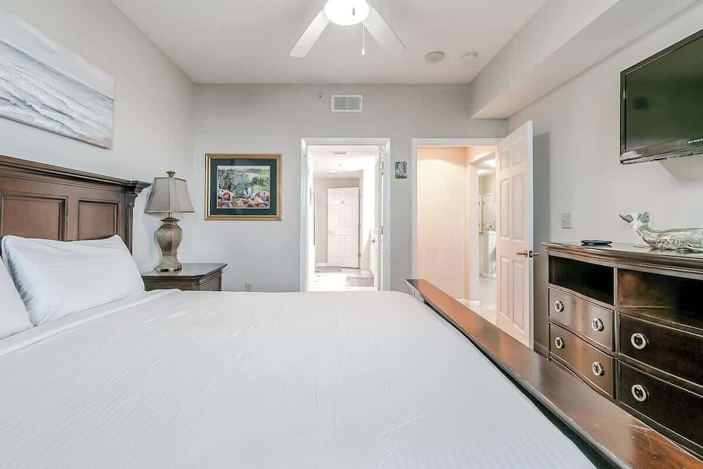 Beachview Condo in Legacy Tower1 -303 - With Reserved Parking Spot in Front
