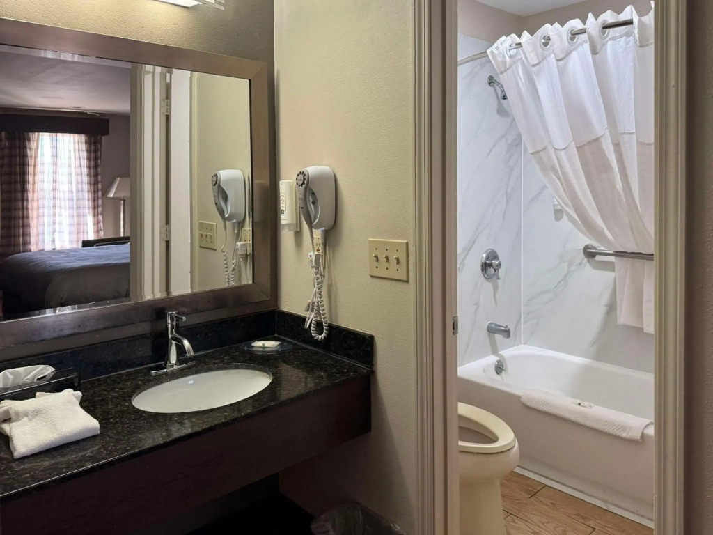 Quality Inn Lagrange East I-85
