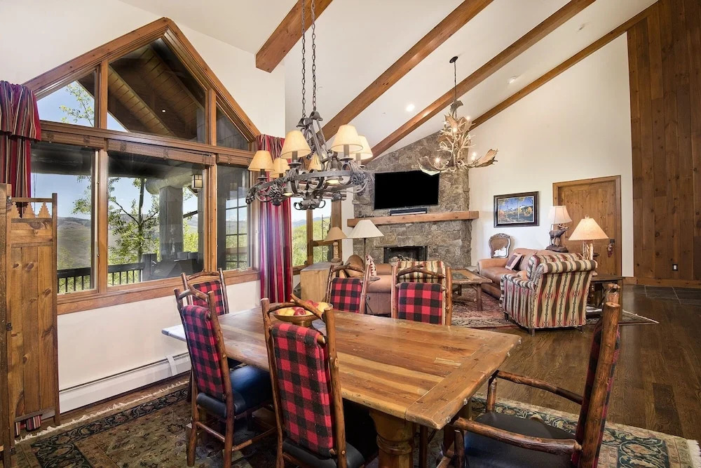Luxury Penthouse at Bear Paw Lodge