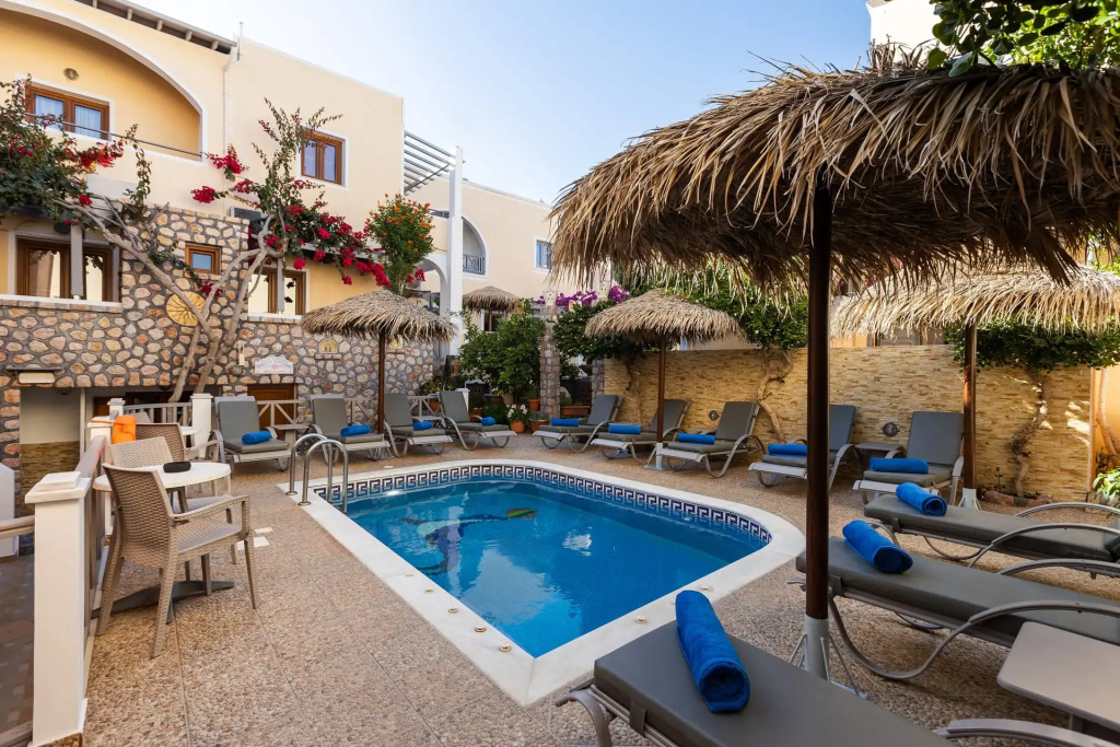 Polydefkis Hotel