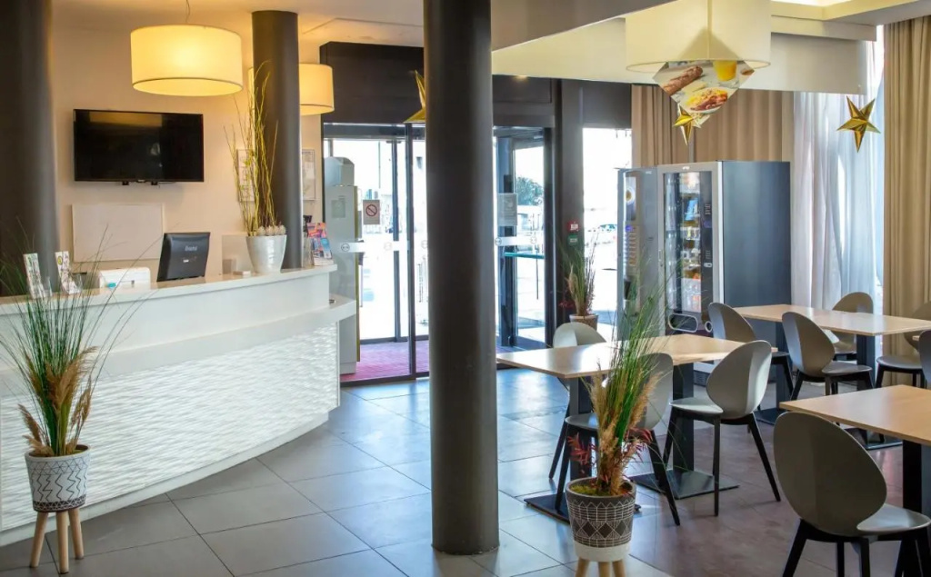 B&B HOTEL Marseille Centre La Timone