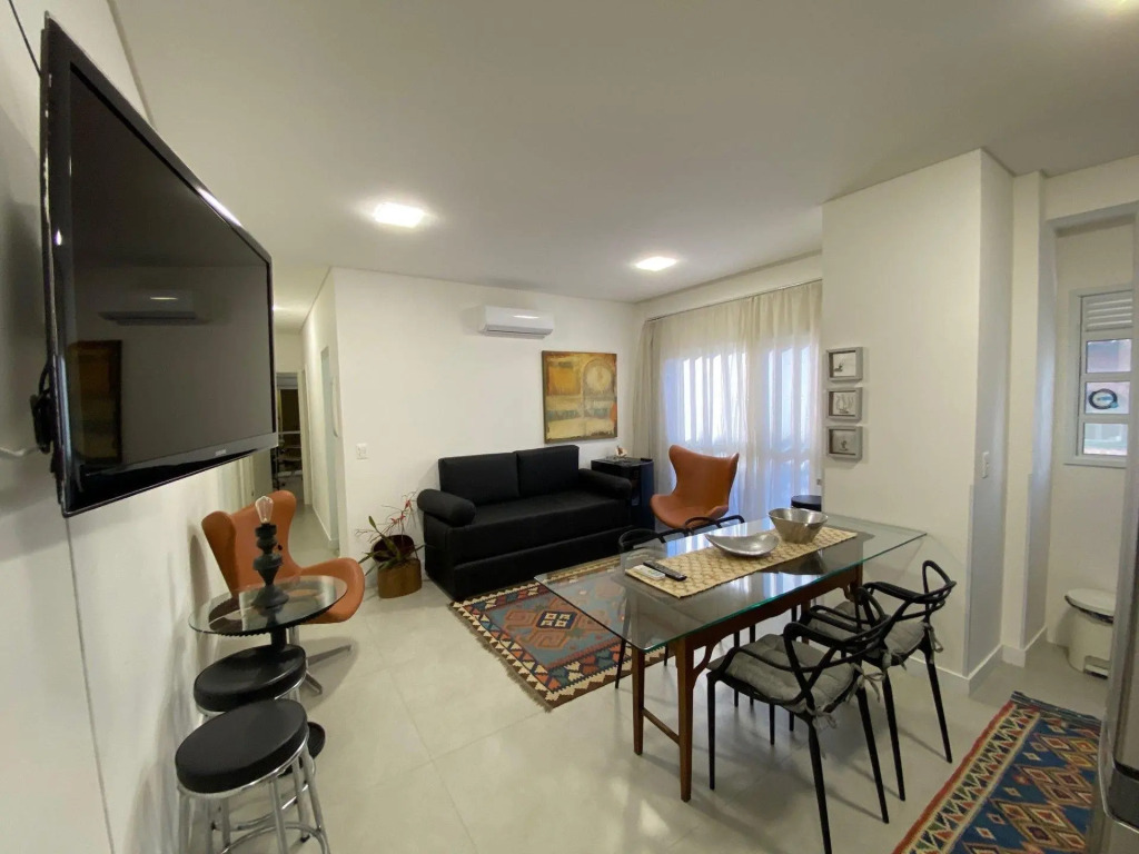 150m Da Praia De Jurere   Excelente Apartamento
