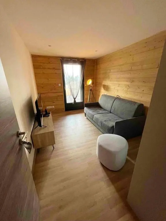 Chalet de 5 chambres avec sauna jardin clos et wifi a Les Orres