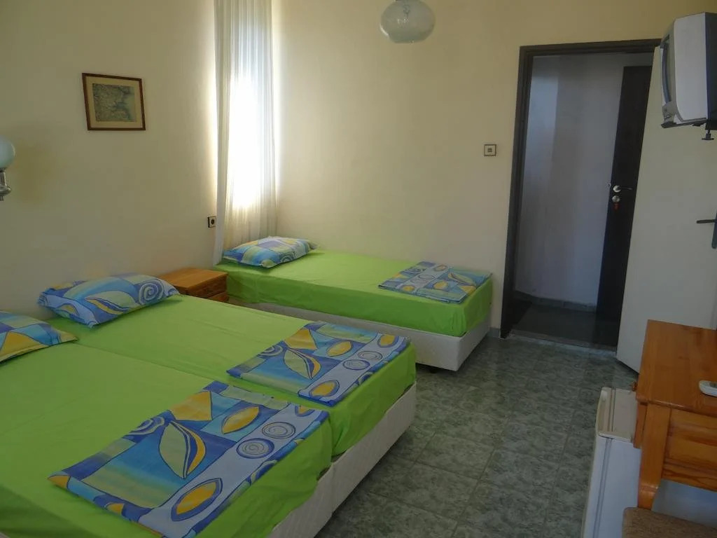 Rosi Guest House