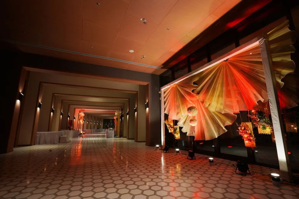 Holiday Inn Resort Kolkata NH6
