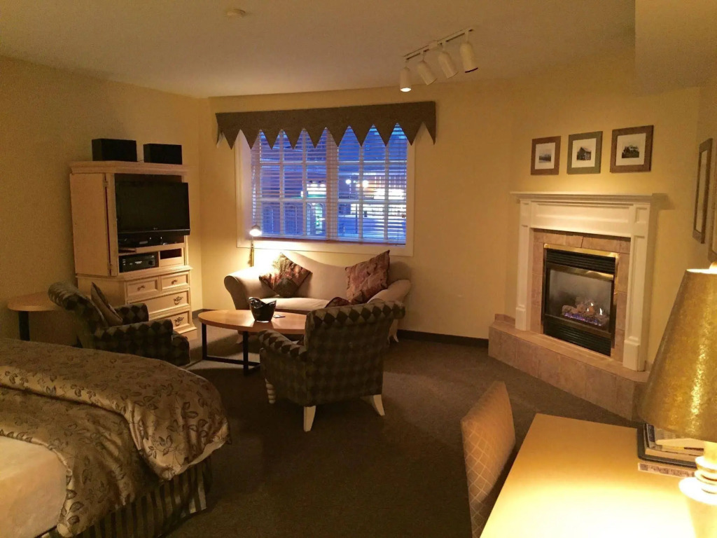 The Annex Room Suites