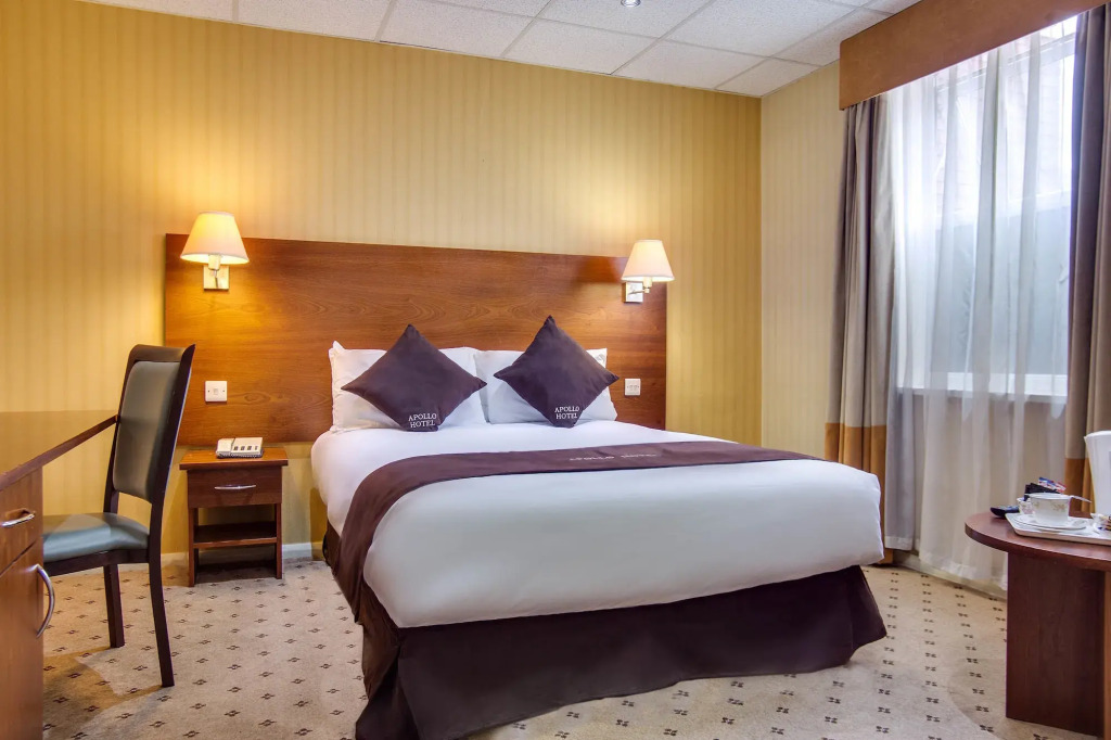 Apollo Hotel