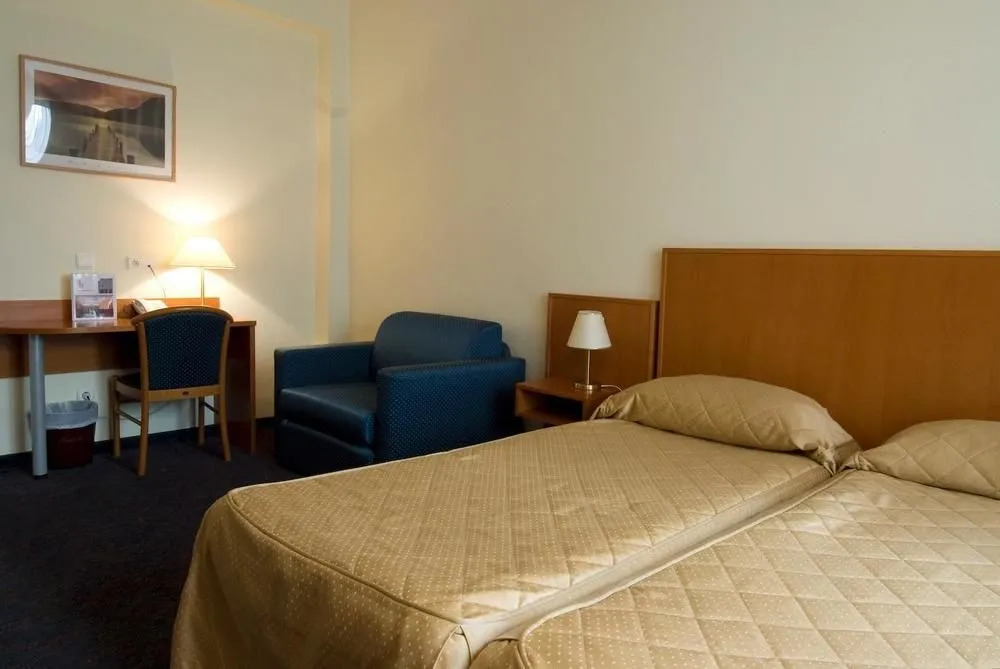 Hotel Belmont