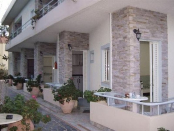 Stefania Apartments