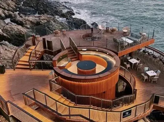 Shuangyue Bay Xiehai Sunrise Seaview Beautiful Homestay (Honghai Bay Phase 3)