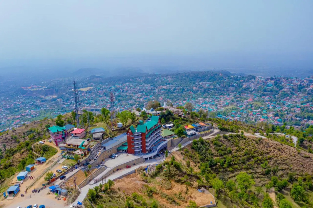 juSTa Birding Resort & Spa - Best Dhauladhar View Resort